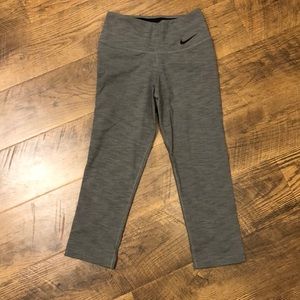 women’s nike leggings